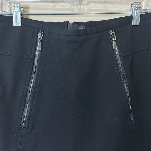 NEW Kenar Black Mini Skirt Front Zipper Detail Women’s Sz 8 - Picture 4 of 11